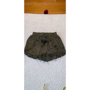 CHARLOTTE RUSSE Green Ruffle Shorts- S